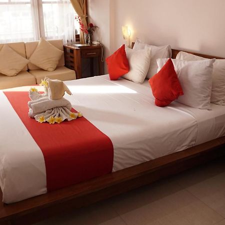 Grand Raka Homestay 러비나 외부 사진