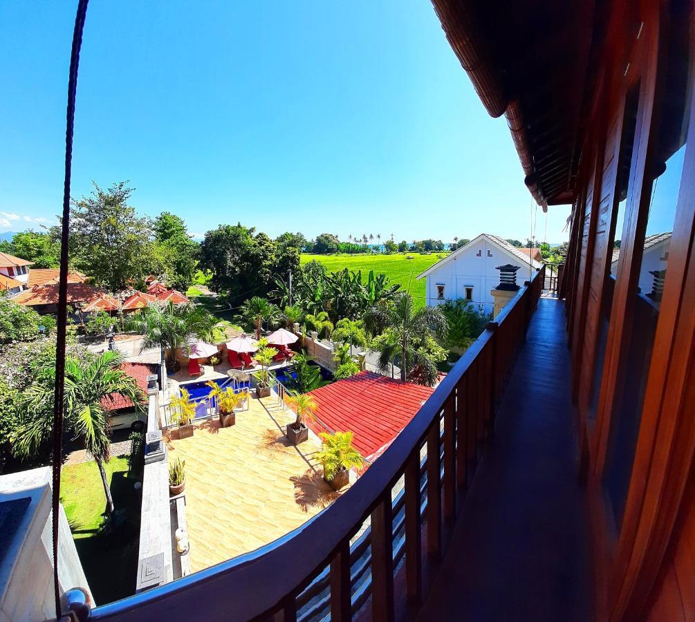 Grand Raka Homestay 러비나 외부 사진