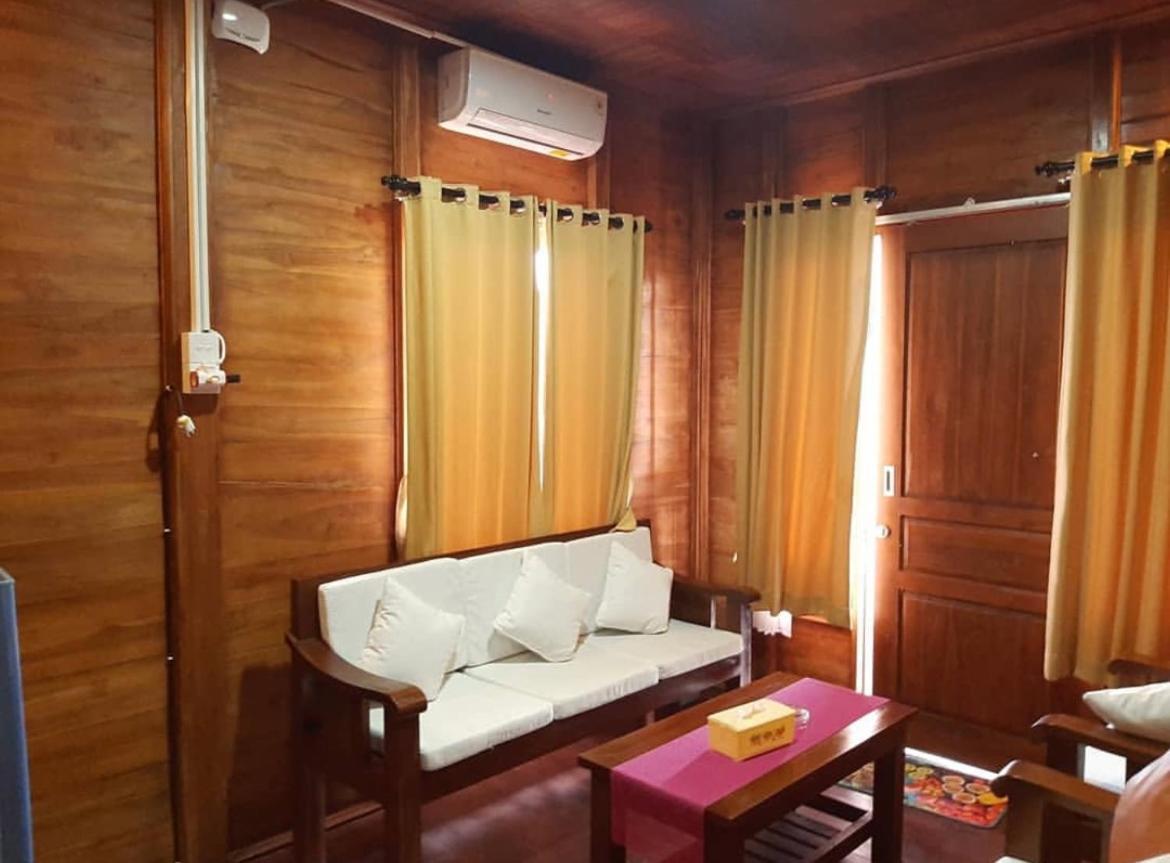 Grand Raka Homestay 러비나 외부 사진