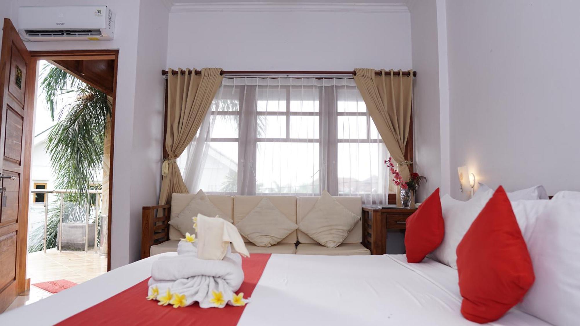 Grand Raka Homestay 러비나 외부 사진
