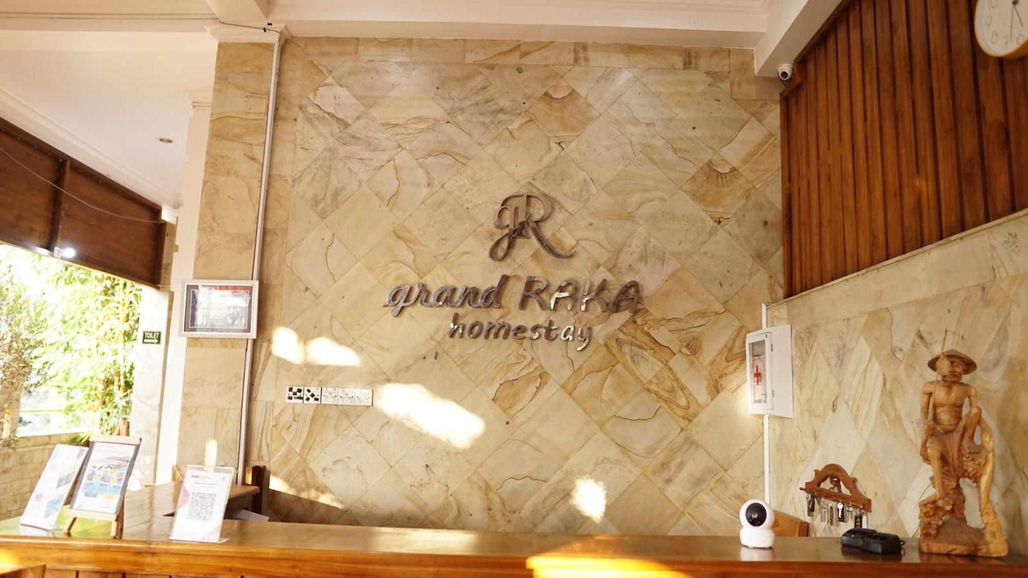 Grand Raka Homestay 러비나 외부 사진
